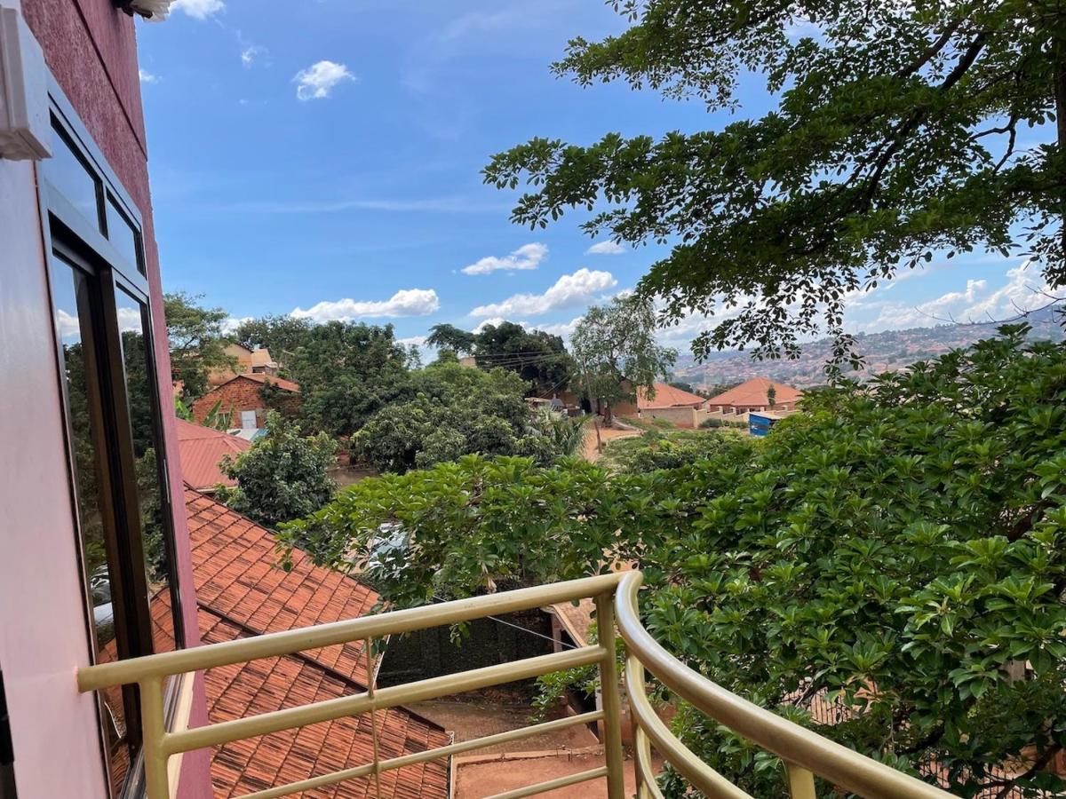 Jaffa Suites Kampala Exterior photo