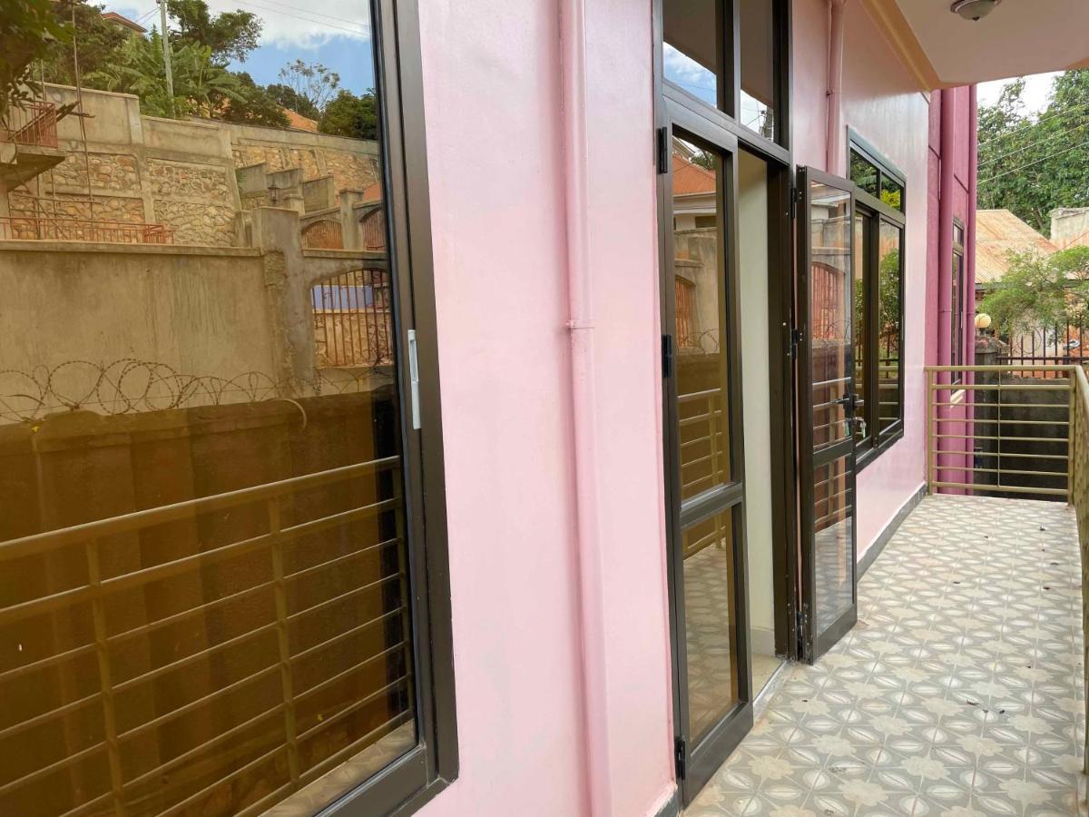 Jaffa Suites Kampala Exterior photo